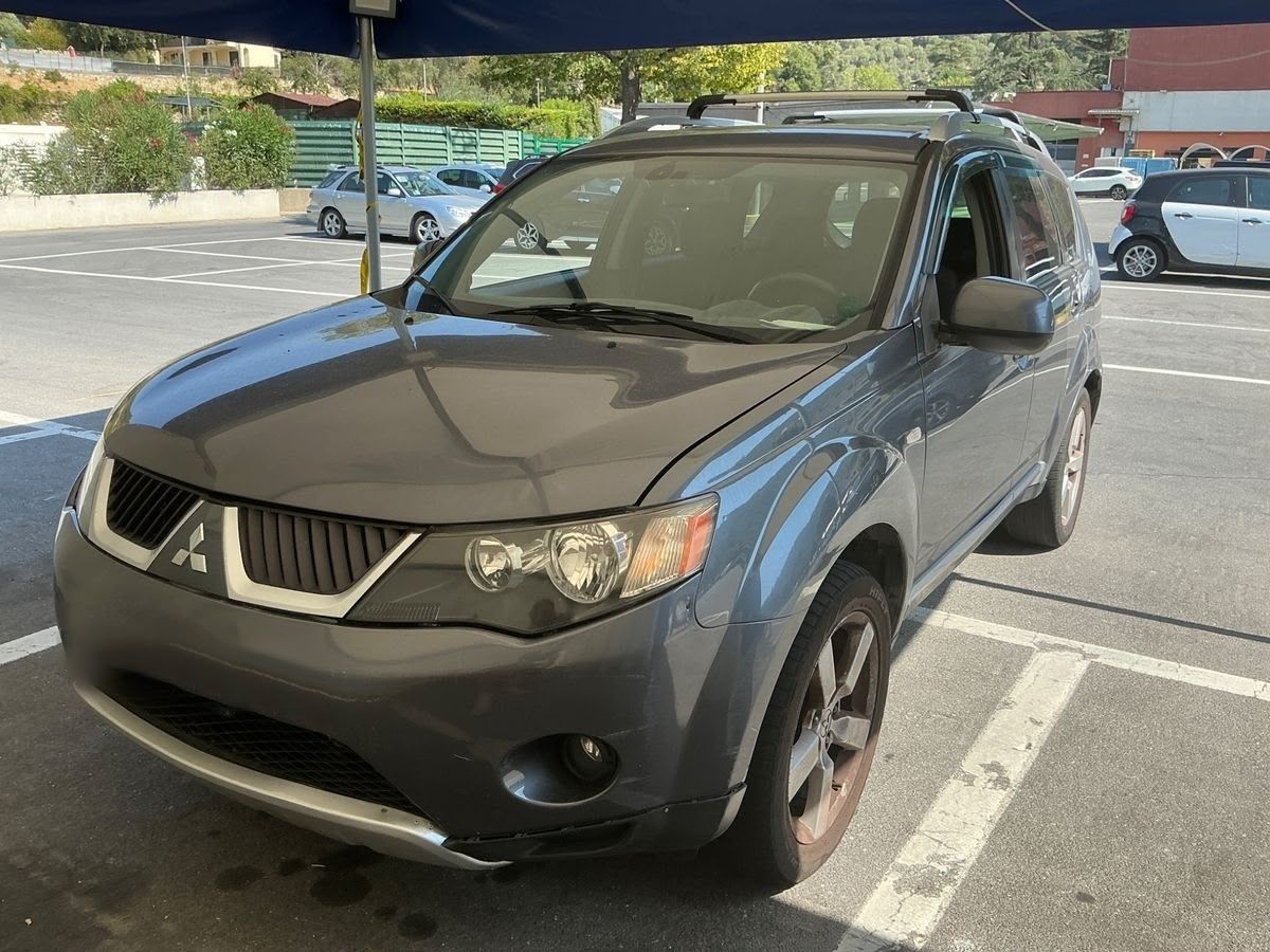 Mitsubishi Outlander 2.0 DI-D 4WD | 2008 | Дизель | Повний привід. Для діючих військовослужбовців з Європи для військових і ЗСУ